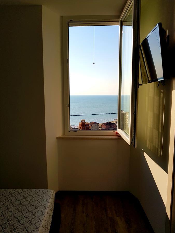 B&B Porta Marina Grottammare Bagian luar foto