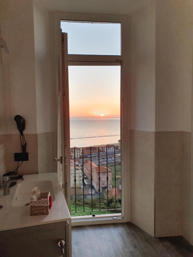 B&B Porta Marina Grottammare Bagian luar foto